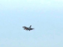 هدف قرار دادن جنگنده اف 16 امریکا در پروان